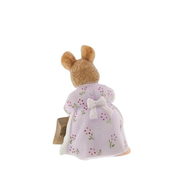 Beatrix Potter Hunca Munca Figurine - Image 4