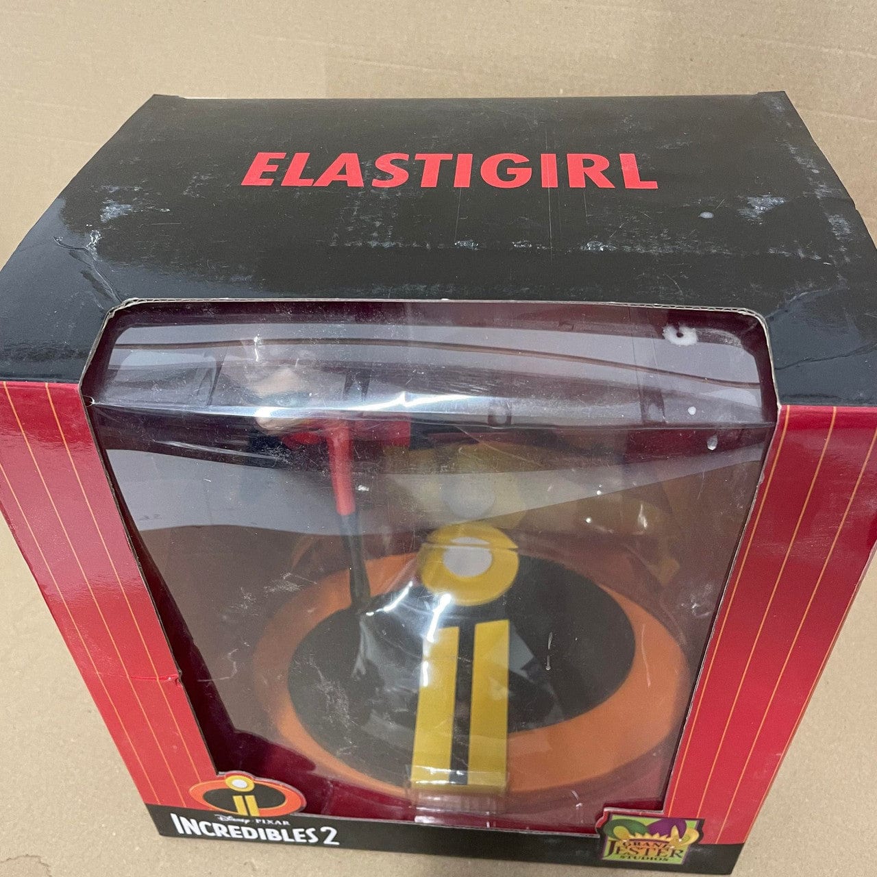 DAMAGED BOX - Grand Jester Studios Disney Mrs Incredible Vinyl Figurine - Image 4