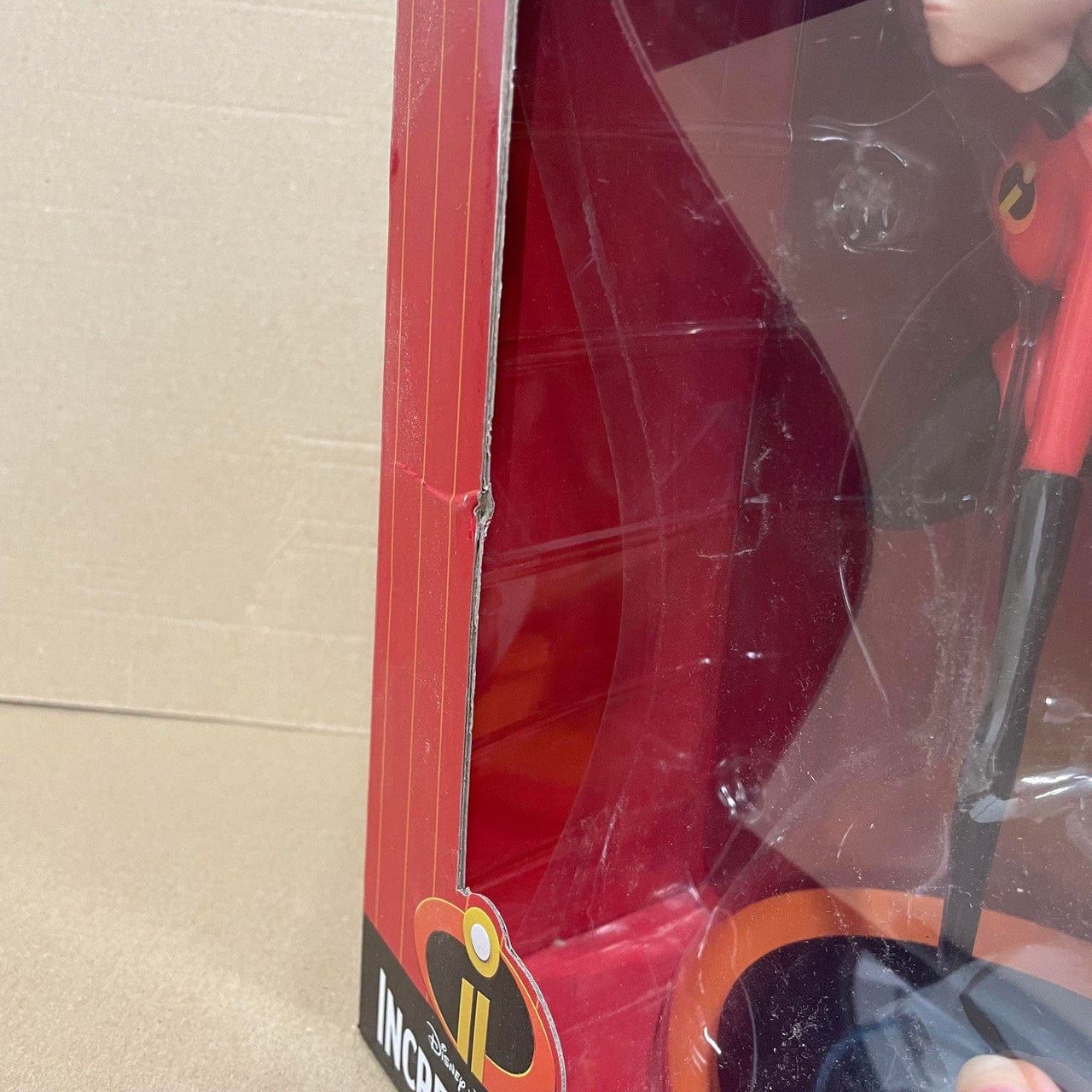 DAMAGED BOX - Grand Jester Studios Disney Mrs Incredible Vinyl Figurine - Image 5