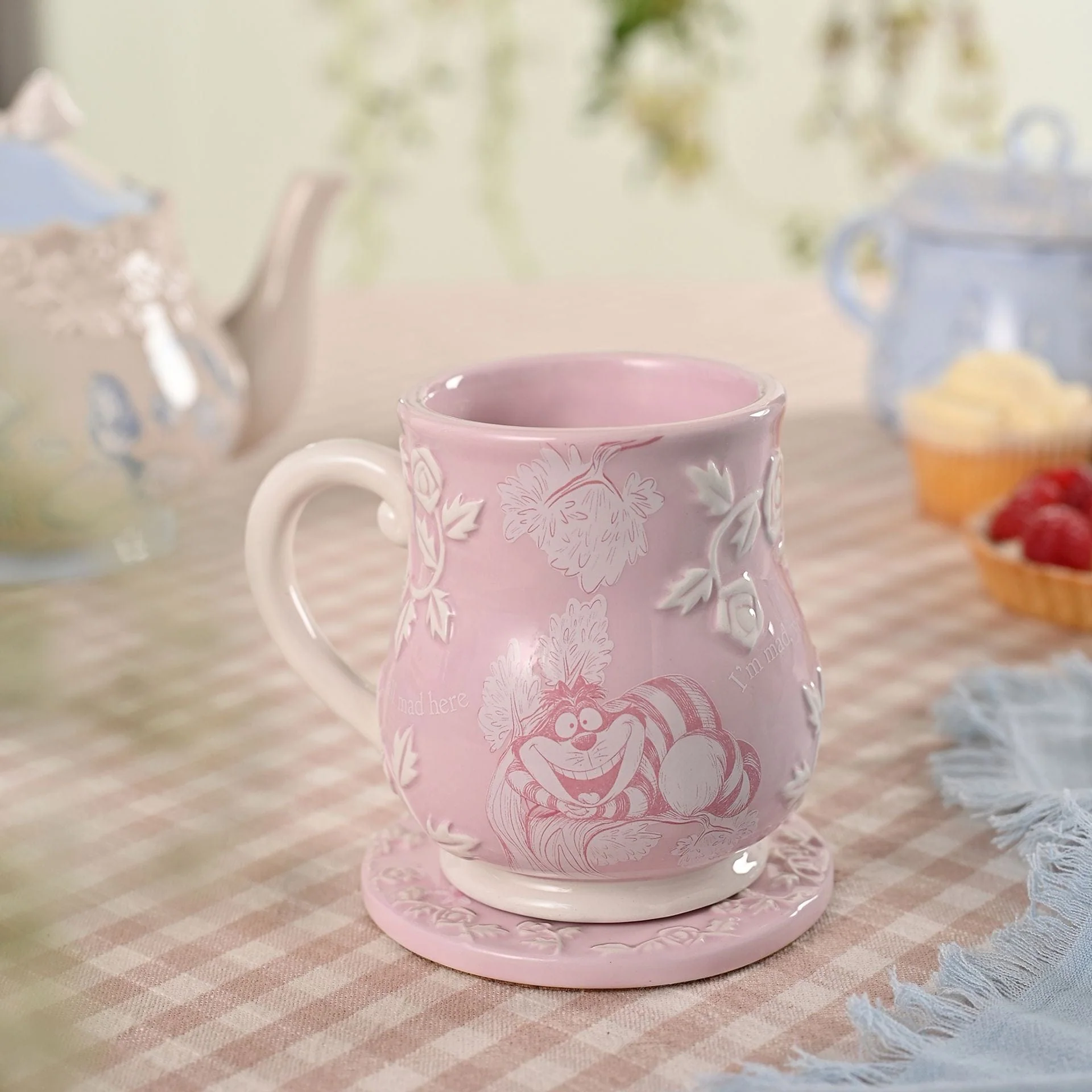 Disney Home Alice in Wonderland Embossed Mug - Cheshire Cat - Image 2