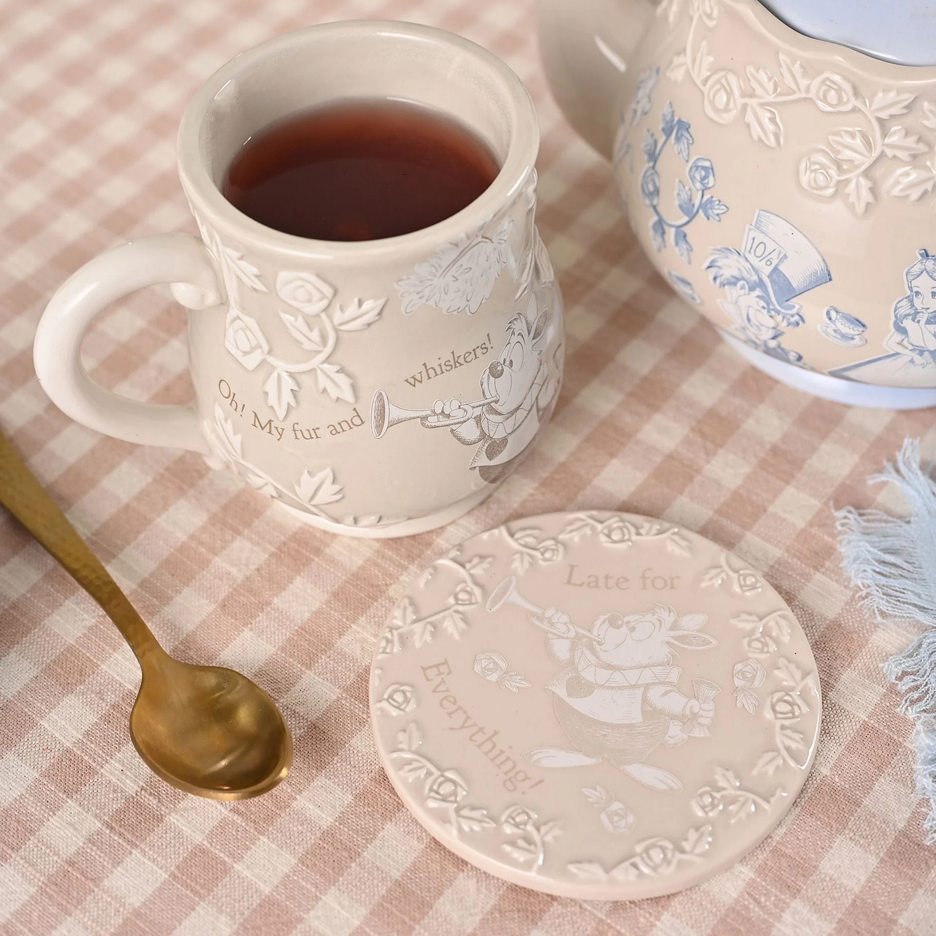 Disney Home Alice in Wonderland Embossed Mug - Cheshire Cat - Image 5