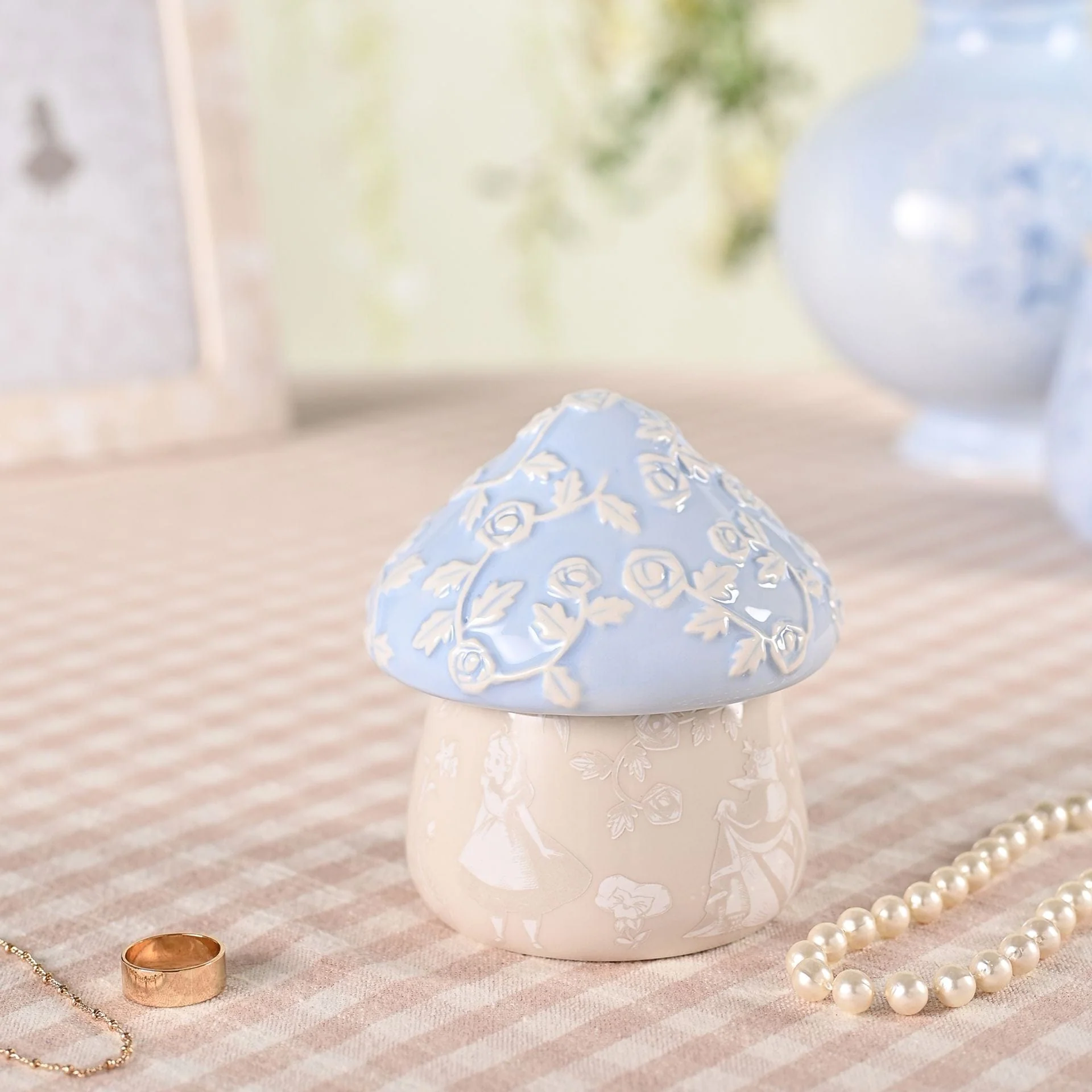 Disney Home Alice in Wonderland Mushroom Trinket Box - Image 5