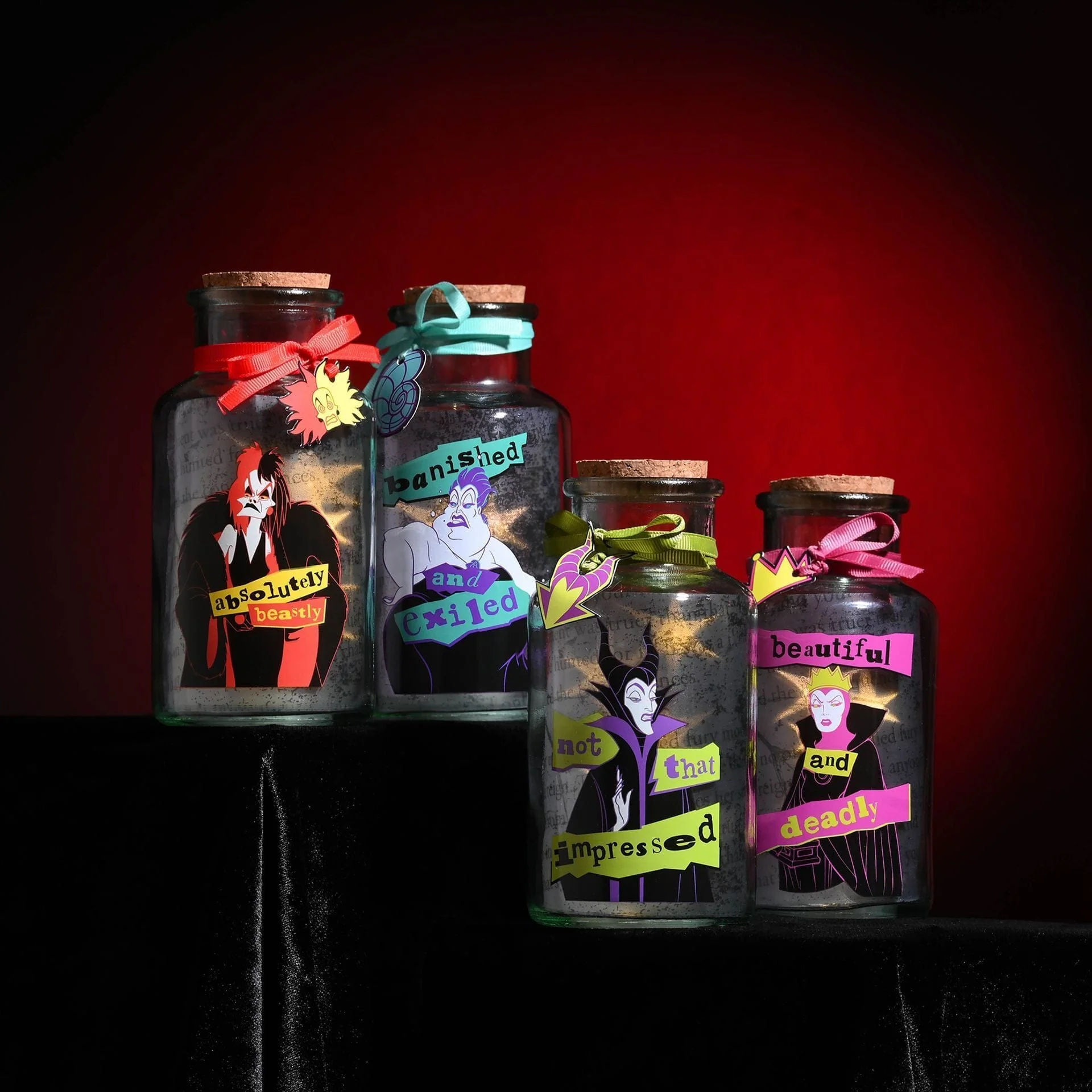 Disney Icons And Villains Light Up Jar Cruella 101 Dalmatians - Image 5