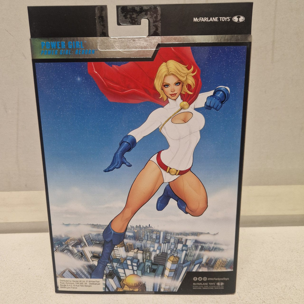 McFarlane Toys DC Multiverse Power Girl Platinum Figure Power Girl Reborn - Image 3
