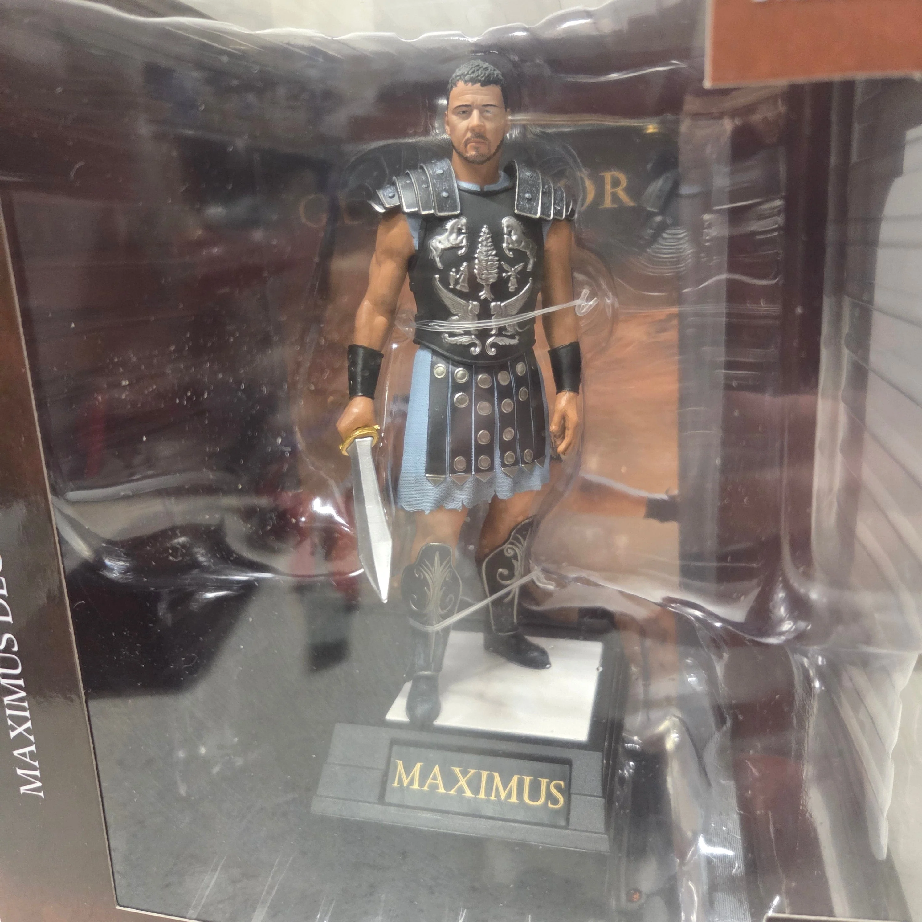 McFarlane Toys Movie Maniacs Maximus Decimus Meridius Gladiator Statue - Image 2